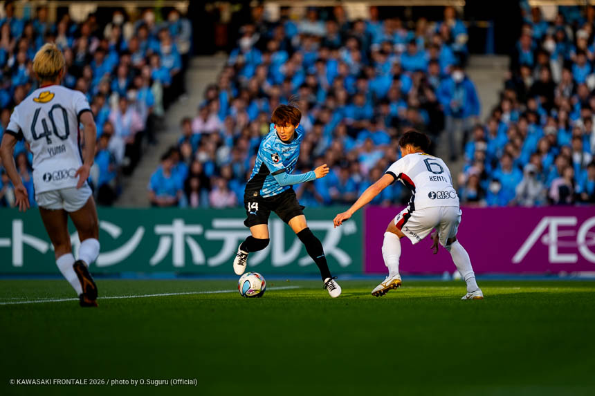 MF14 / 脇坂 泰斗選手 MF14 / 脇坂 泰斗選手