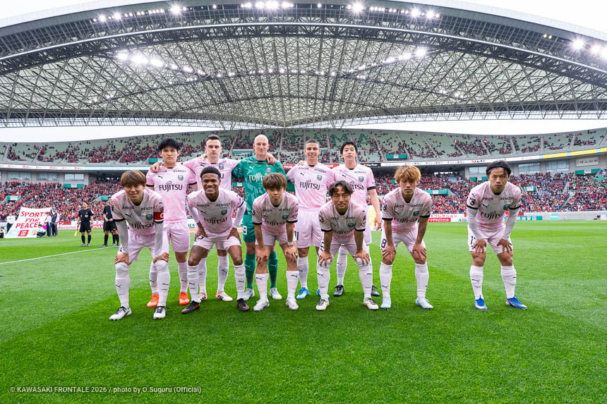 試合前の集合写真 試合前の集合写真