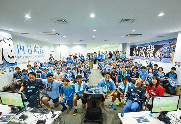 ゲームでつながるFOOTBALL TOGETHER Powered by eFootball™️