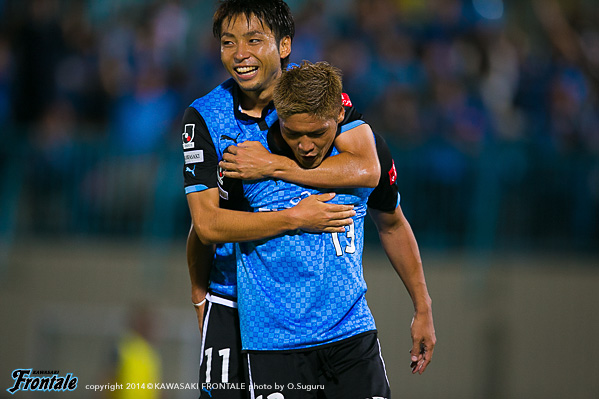 大久保選手のゴールで試合は2-1へ