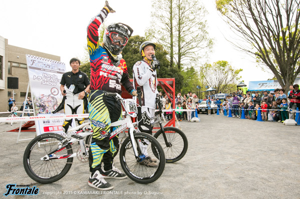 川崎出身BMXプロライダー、菊池雄選手によるBMXバイクSHOWも実施