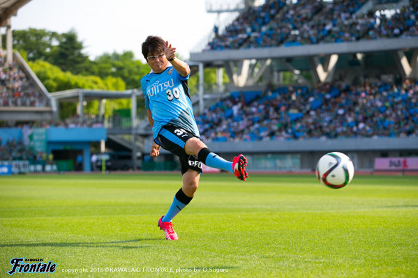 哀川翔さんの強烈なシュート！