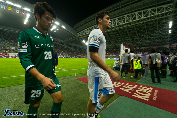 GK29 / 高木駿選手、DF23 / エドゥアルド選手