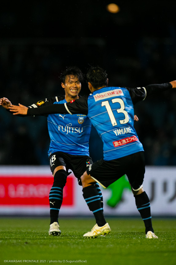 MF18/三笘 薫選手 | 選手・スタッフプロフィール2021 : KAWASAKI FRONTALE