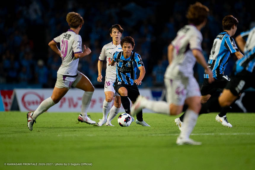 MF8 / 橘田 健人選手 MF8 / 橘田 健人選手