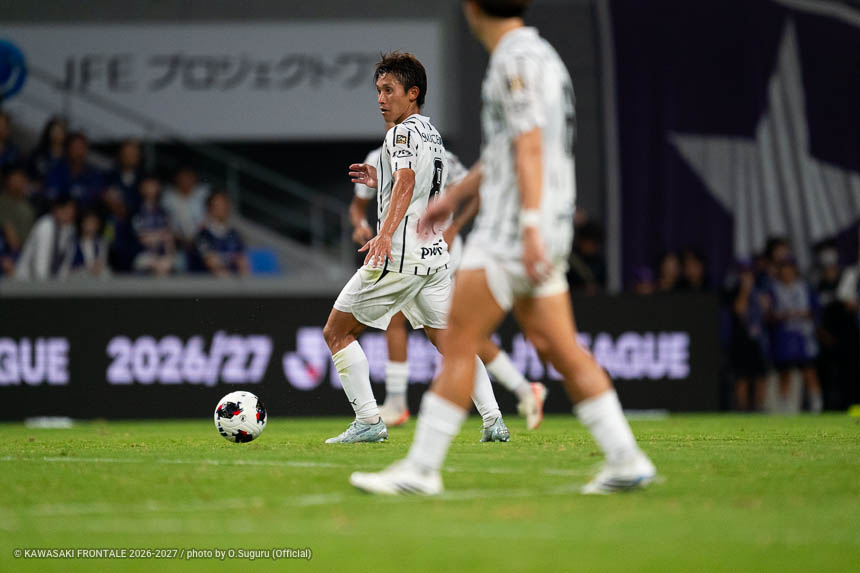 MF8 / 橘田 健人選手 MF8 / 橘田 健人選手