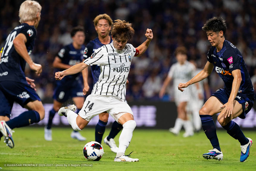 MF14 / 脇坂 泰斗選手 MF14 / 脇坂 泰斗選手