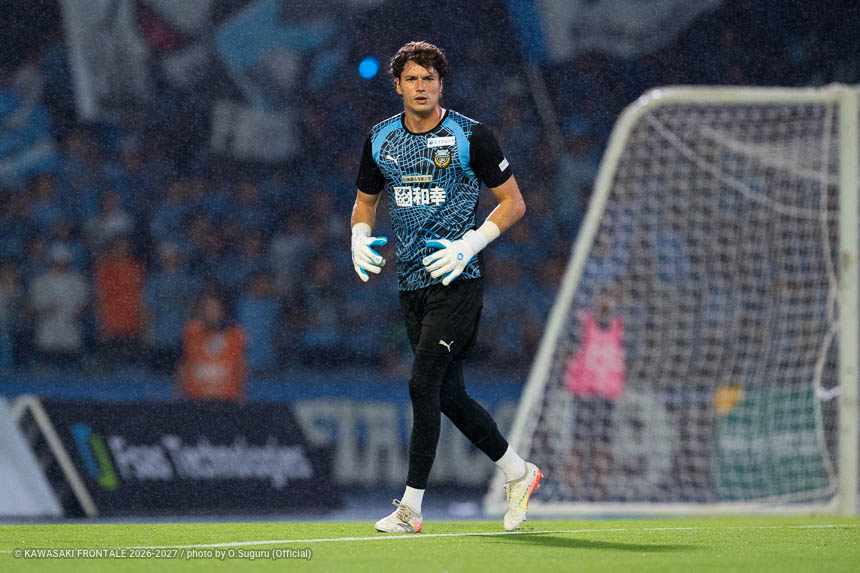 GK1 / 山口 瑠伊選手 GK1 / 山口 瑠伊選手
