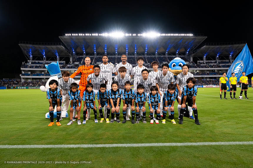 試合前の集合写真 試合前の集合写真