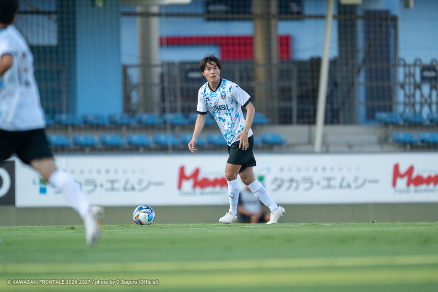 MF26 / 由井 航太選手 MF26 / 由井 航太選手
