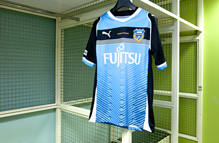 KAWASAKI FRONTALE : 2013シーズン 新ユニフォーム2次販売仮予約スタート