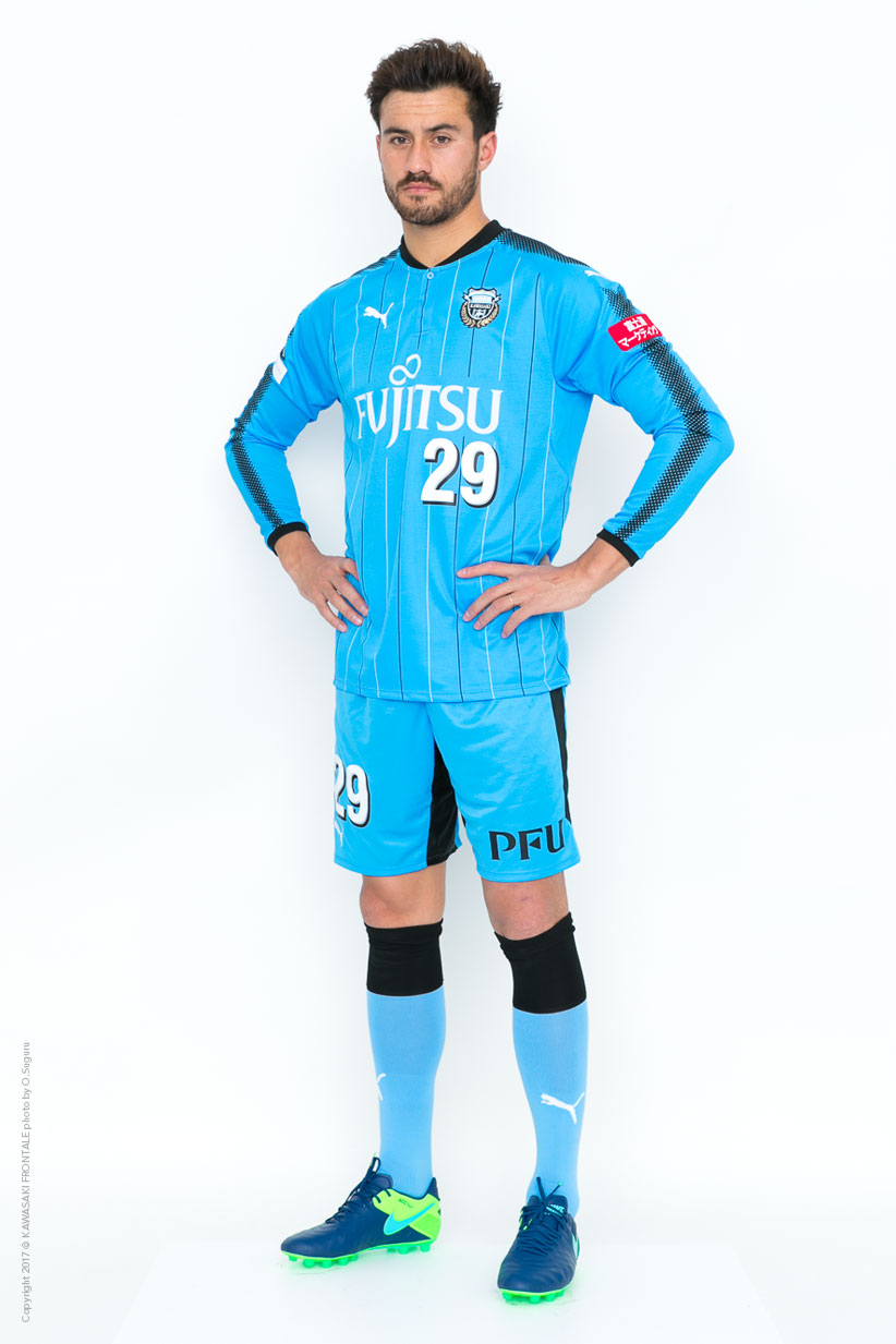 Df29 舞行龍 ジェームズ選手 選手 スタッフプロフィール17 Kawasaki Frontale