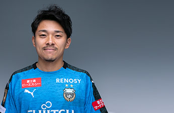 MF8/阿部 浩之選手 | 選手・スタッフプロフィール2019 : KAWASAKI FRONTALE